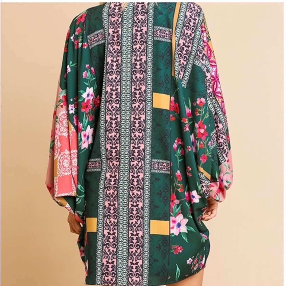 Umgee Open Front Scarf Print Kimono💕🌸 - Picture 4 of 7